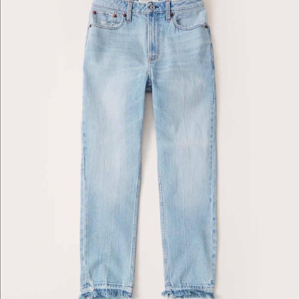 Abercrombie & Fitch Mom Jeans